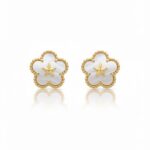 گوشواره میخی گل صدف