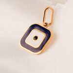 مدال چشم نظر مربع