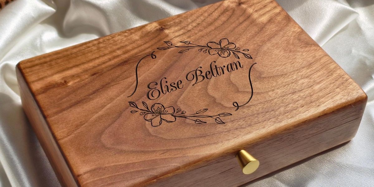 IMG_5780 جعبه هدیه اختصاصی